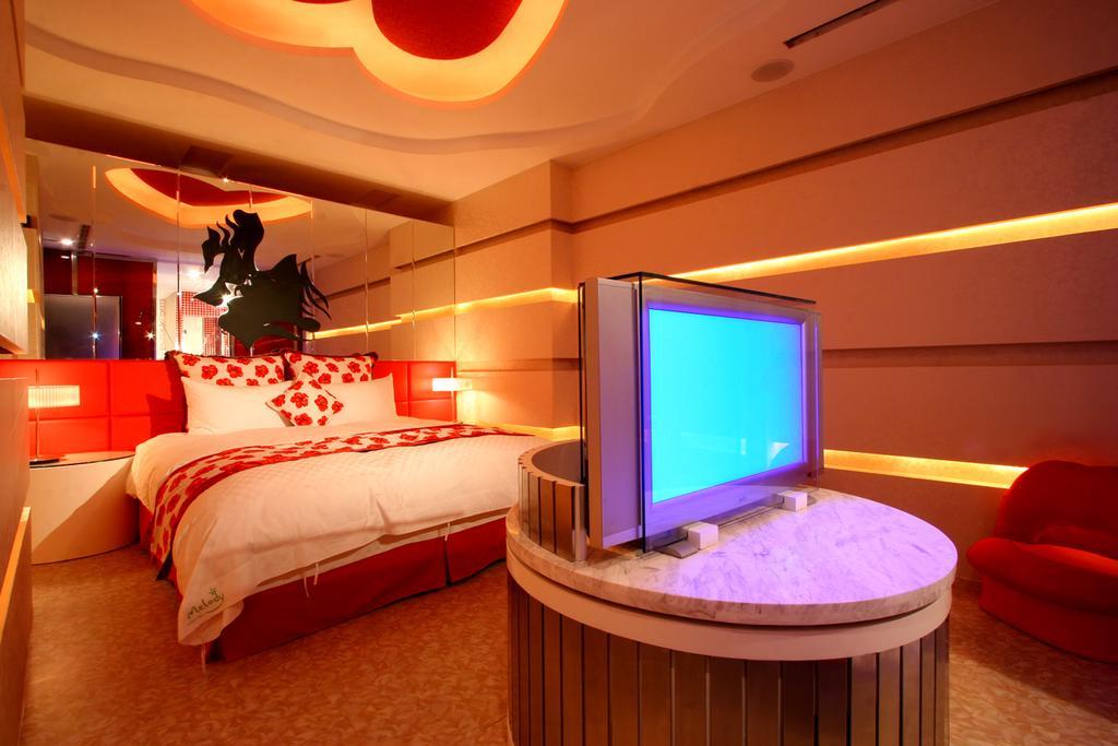 Melody Motel Кийлунг Екстериор снимка